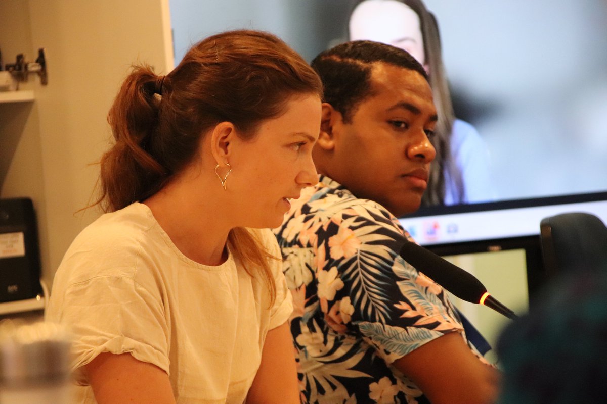 UNinFiji's tweet image. AI and emerging technologies are transforming how communities connect—but also bring risks like misinformation and exclusion.  

A UN seminar explored how to ensure digital innovation strengthens social cohesion and leaves no one behind.
  #AIForPeace #DigitalInclusion #Pacific