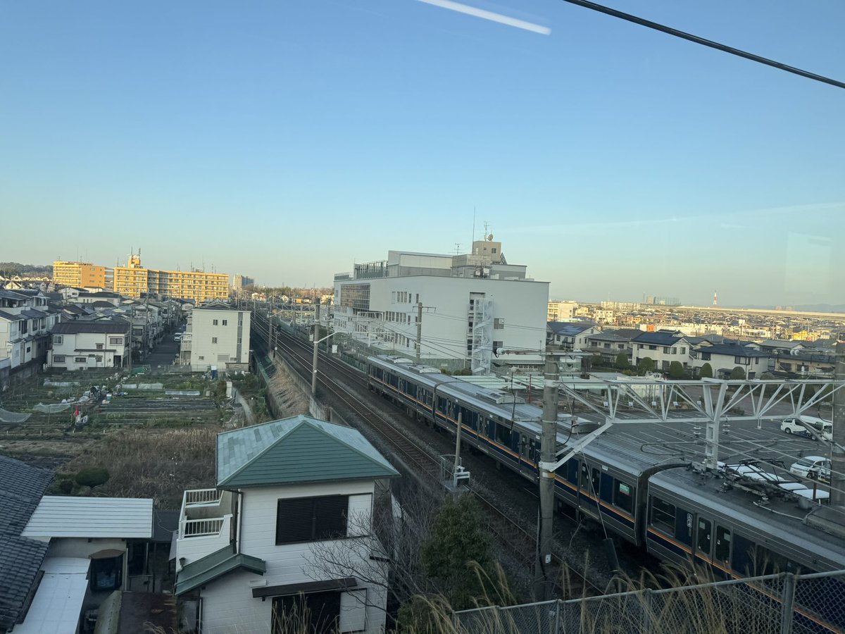 NobenJohnson's tweet photo. おはようございます☀ 
3/18の朝、ホンマに午後から崩れる天気予報かいな🤔ってなくらい快晴です。放射冷却でさっぶっ🥶 https://t.co/9ngc8KWksr