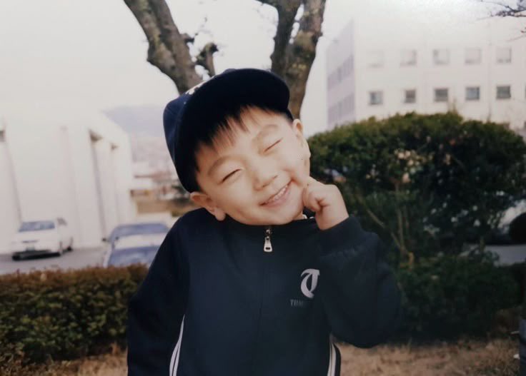 Fan*ulo algoritmo, un Choi San cucciolo per chiedere che venga visto il mio post fissato