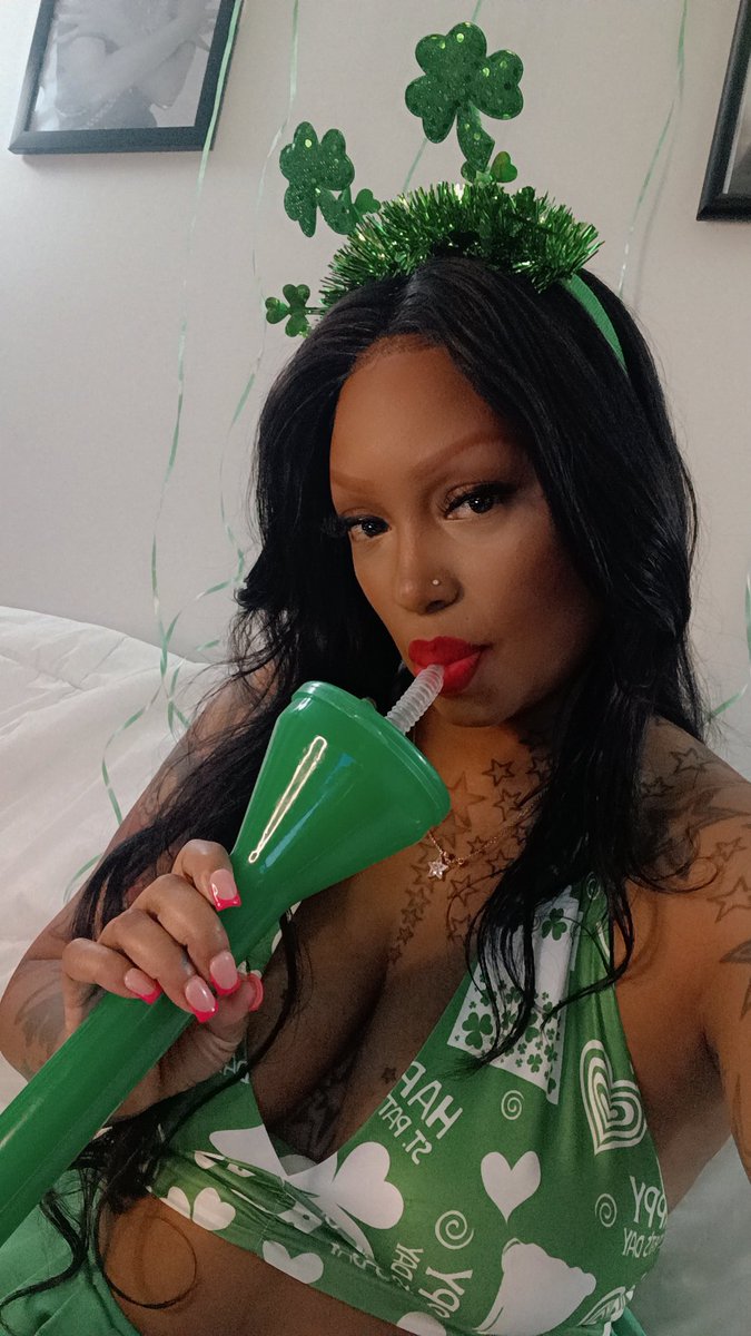 TattedGlam's tweet photo. #Happy #saint #patricks #day https://t.co/C9EMOjoJI1