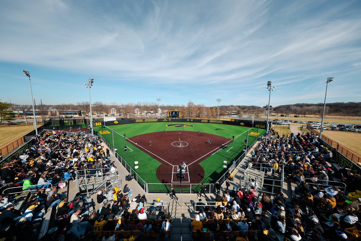 Iowa Softball tweet media