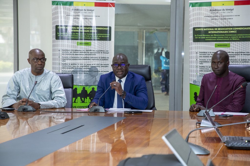 mincom_sn's tweet image. #MINCOM 📸 |Retour en images sur la grande session du Comité national des négociations commerciales internationales.

Le Sénégal se prépare à défendre ses intérêts à l’OMC : engagement, stratégie et vision pour un commerce équitable et durable.