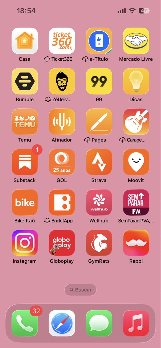 tô bem loka hoje abrindo o Deezer achando que era o Nubank, tentando pedir comida no Gym Rats achando que era o iFood. será que é porque organizo os apps por cor?