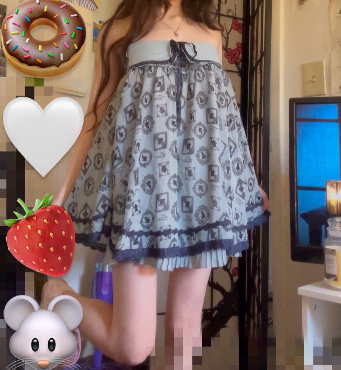 ash b. pebble tweet media