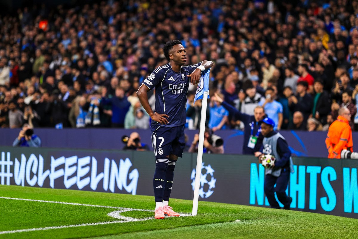 System Foot tweet media