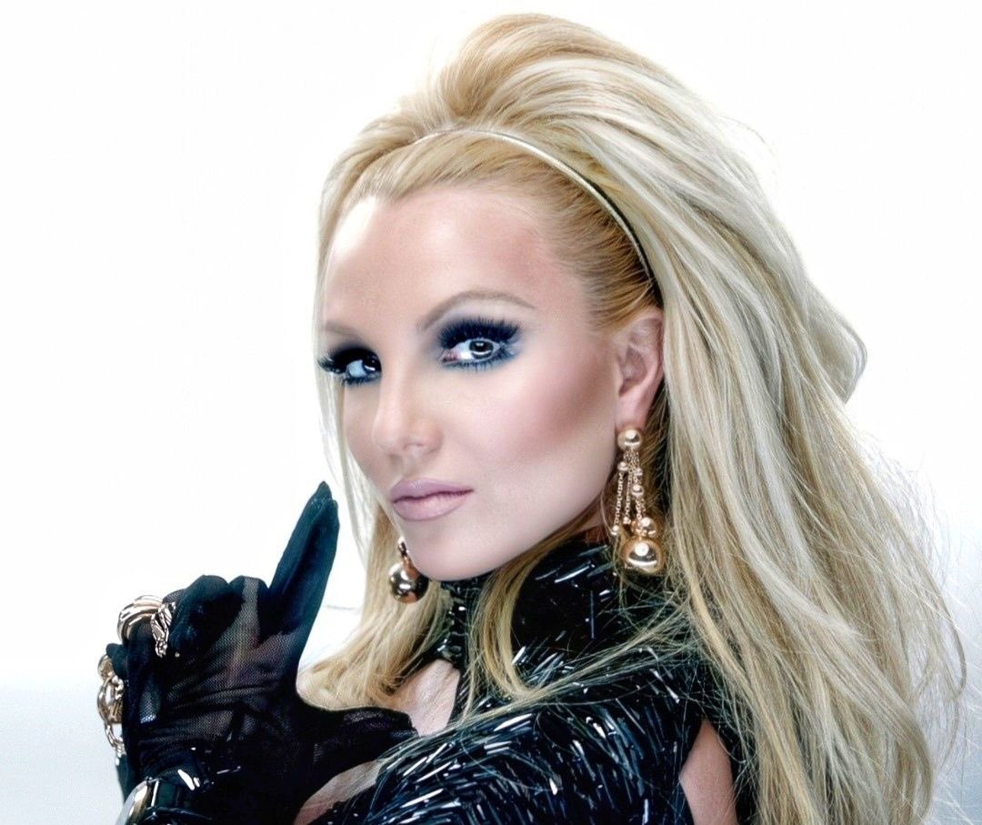 Crave Britney tweet media