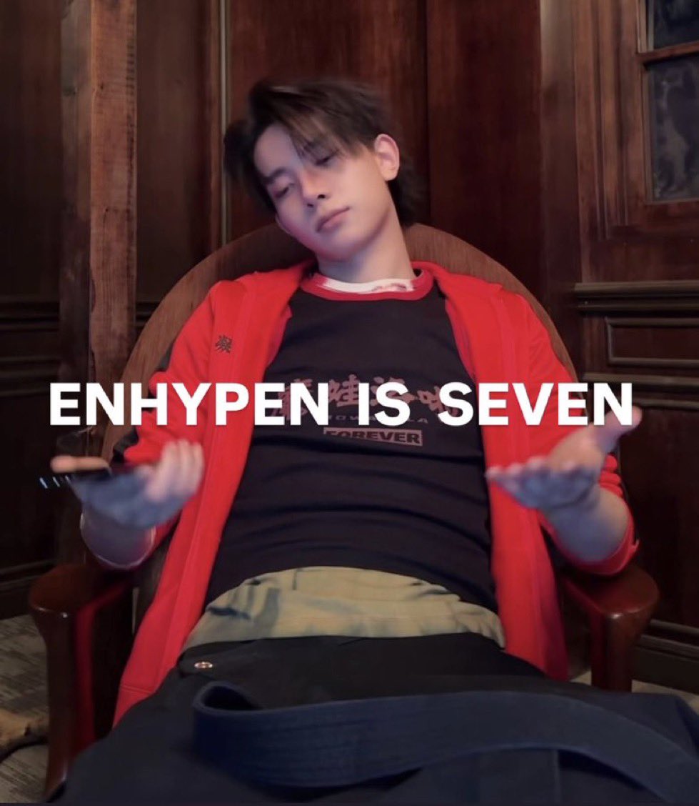 Lo sevEN- tweet media