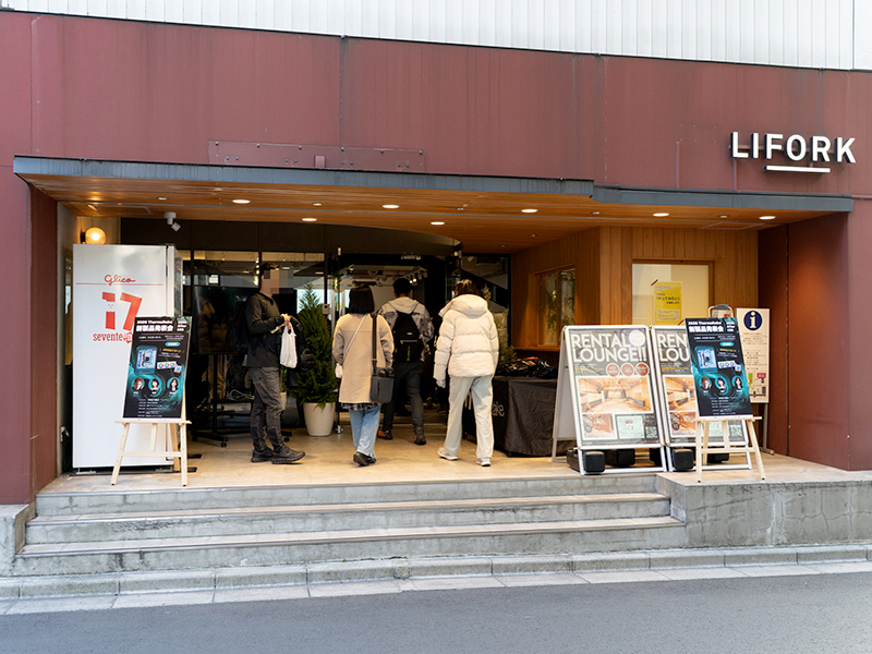 watch_akiba's tweet image. 更新：曲面ガラス採用ケースや木製ラインモデルなど目白押し！Thermaltake新製品披露イベントが開催 「2026 Thermaltake … akiba-pc.watch.impress.co.jp/docs/news/news… #自作PC #Thermaltake
