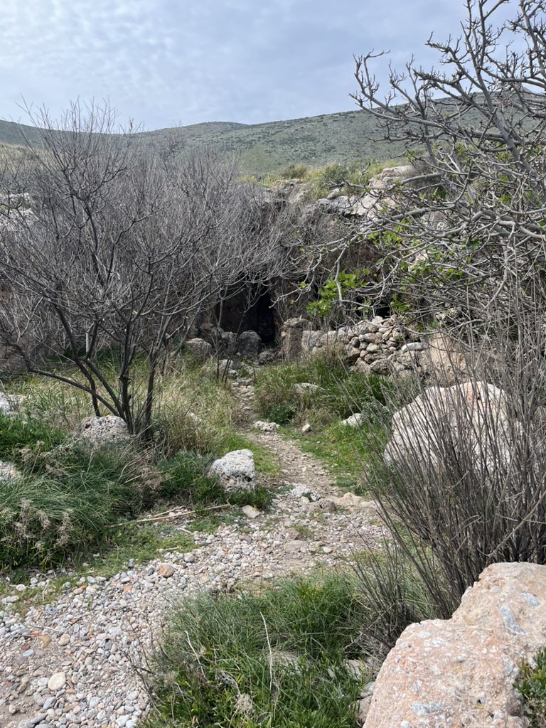 spoliatis's tweet photo. Dark deep green waters at the gate of Hades… Kerberos awaiting. https://t.co/fNQmAKBENP