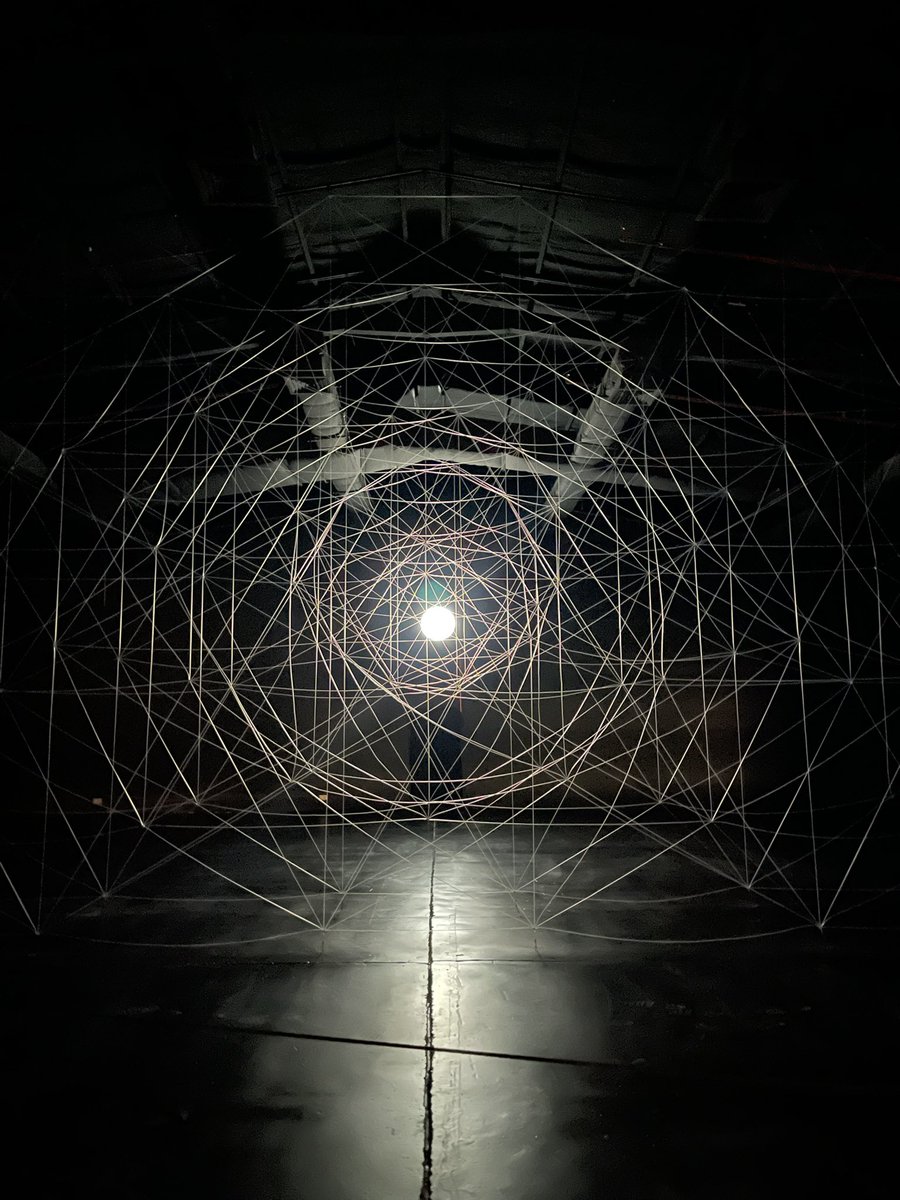 o4osa's tweet photo. بين الحِلّ والترحال✨
تجربة فنية جميلة وملياانة تفاصيل
@dca_biennale https://t.co/6cB97lioL7