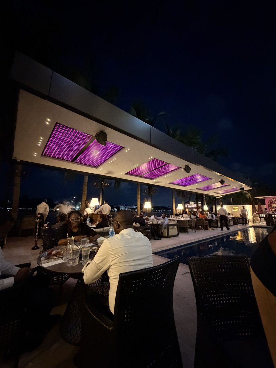 Praise Akinlami tweet media