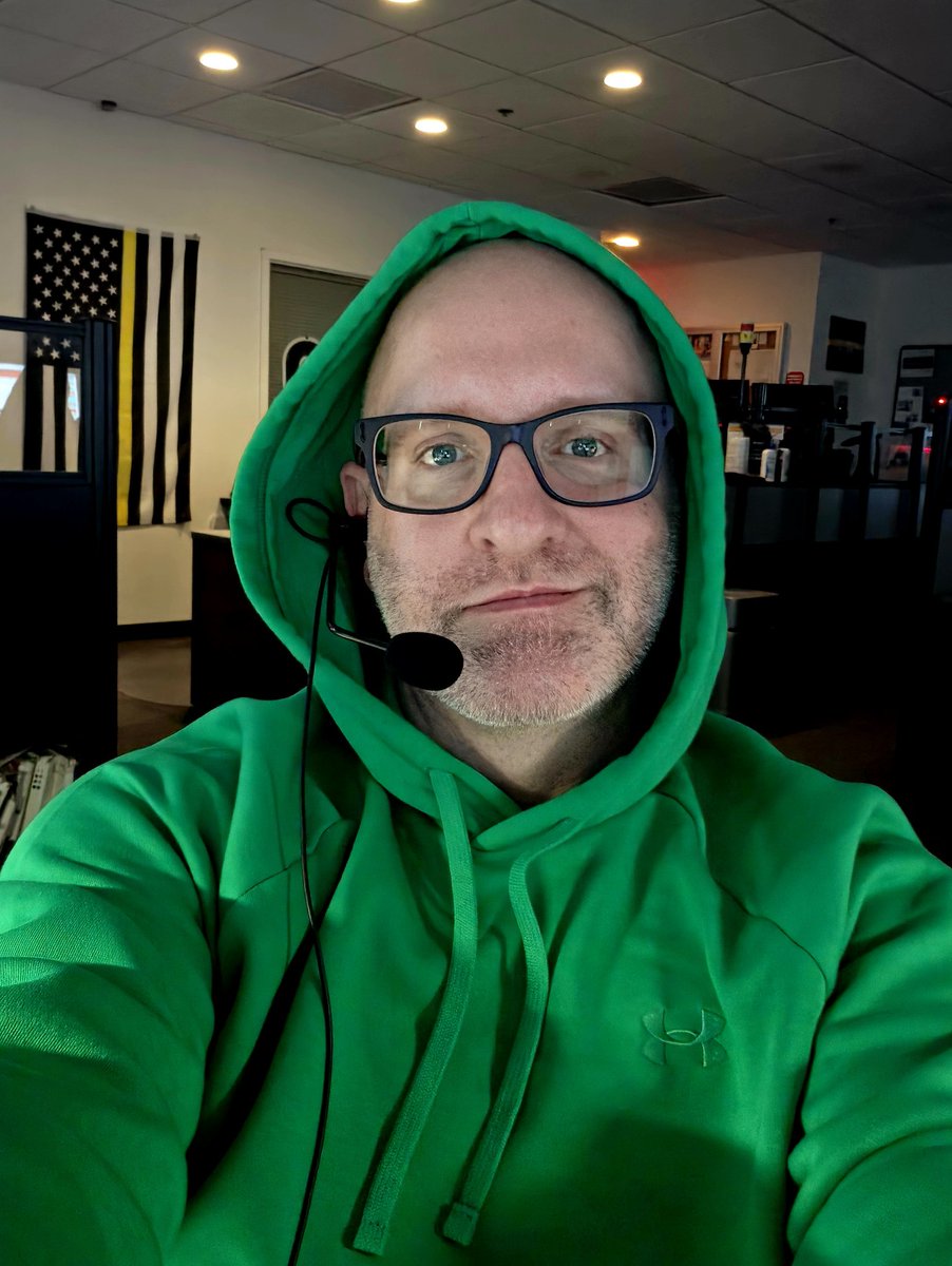 Humanizing the Headset tweet media