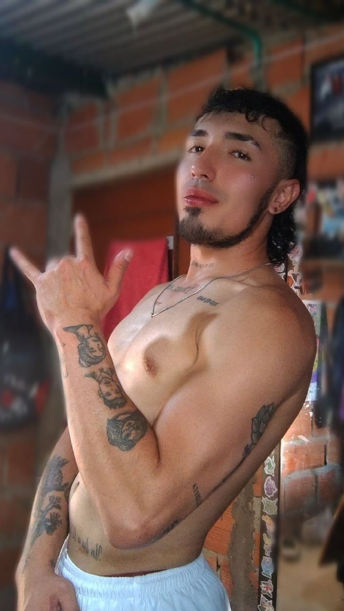 Esteban JB tweet media