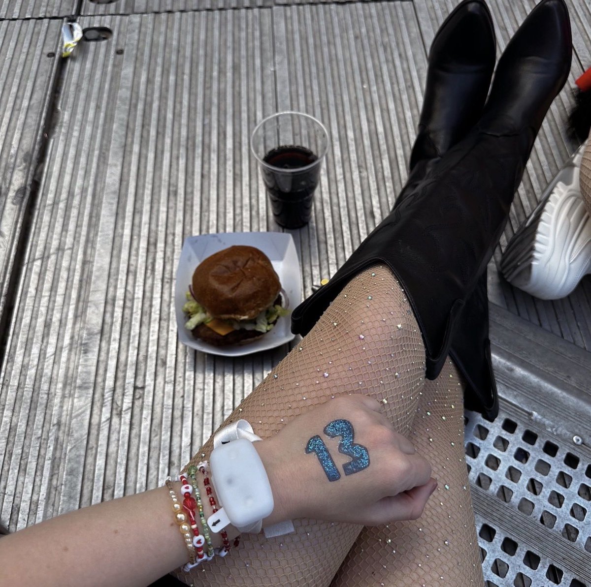 mariah ✷ tweet media