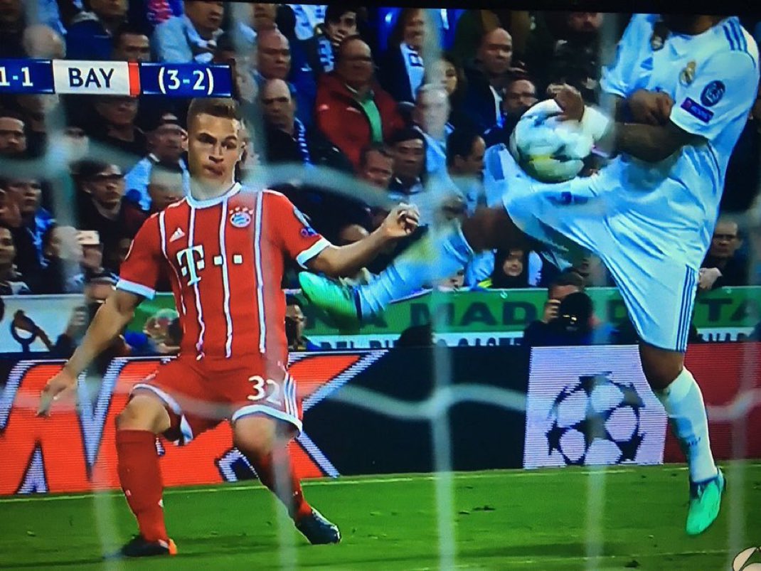 🇸🇦عمّـــوري tweet media