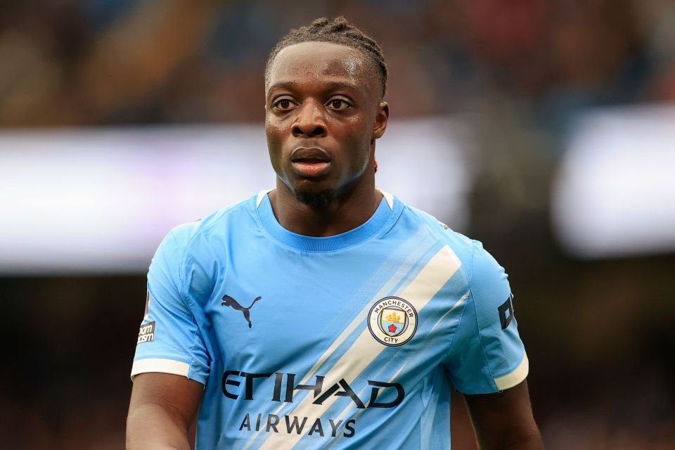 The Touchline | 𝐓 tweet media