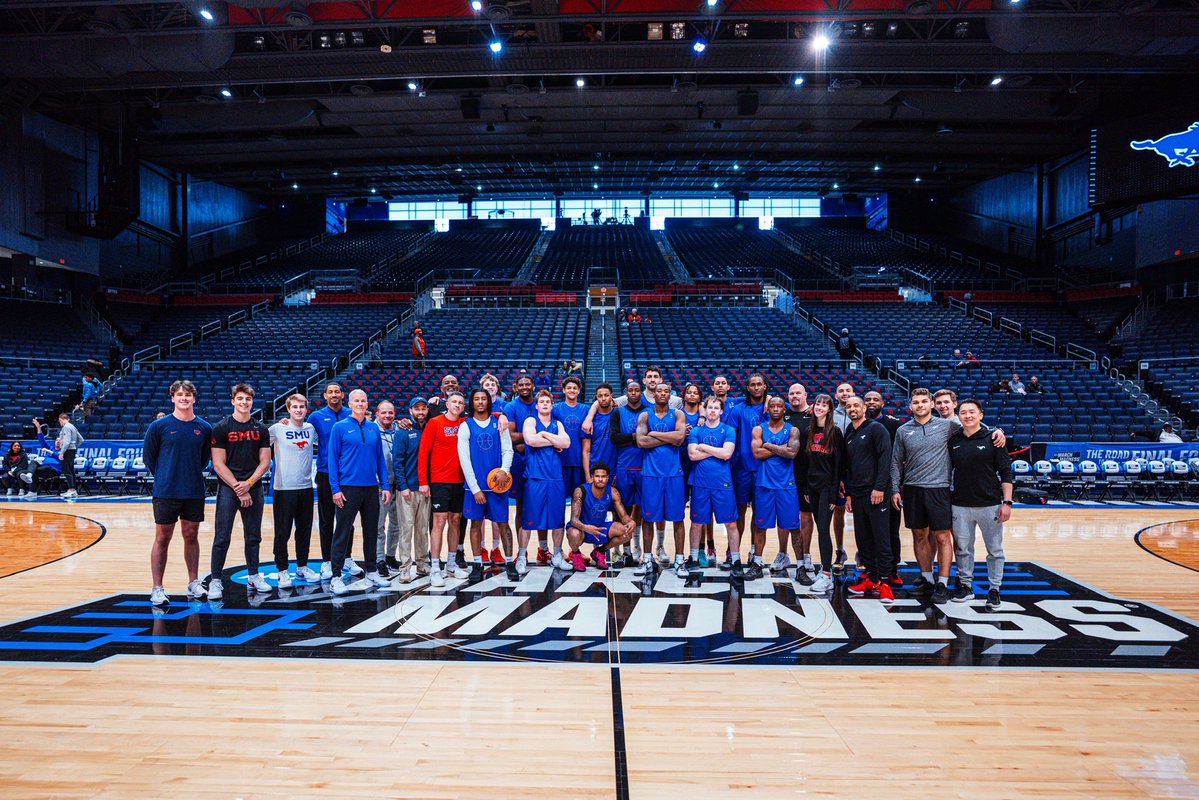 SMU Basketball tweet media