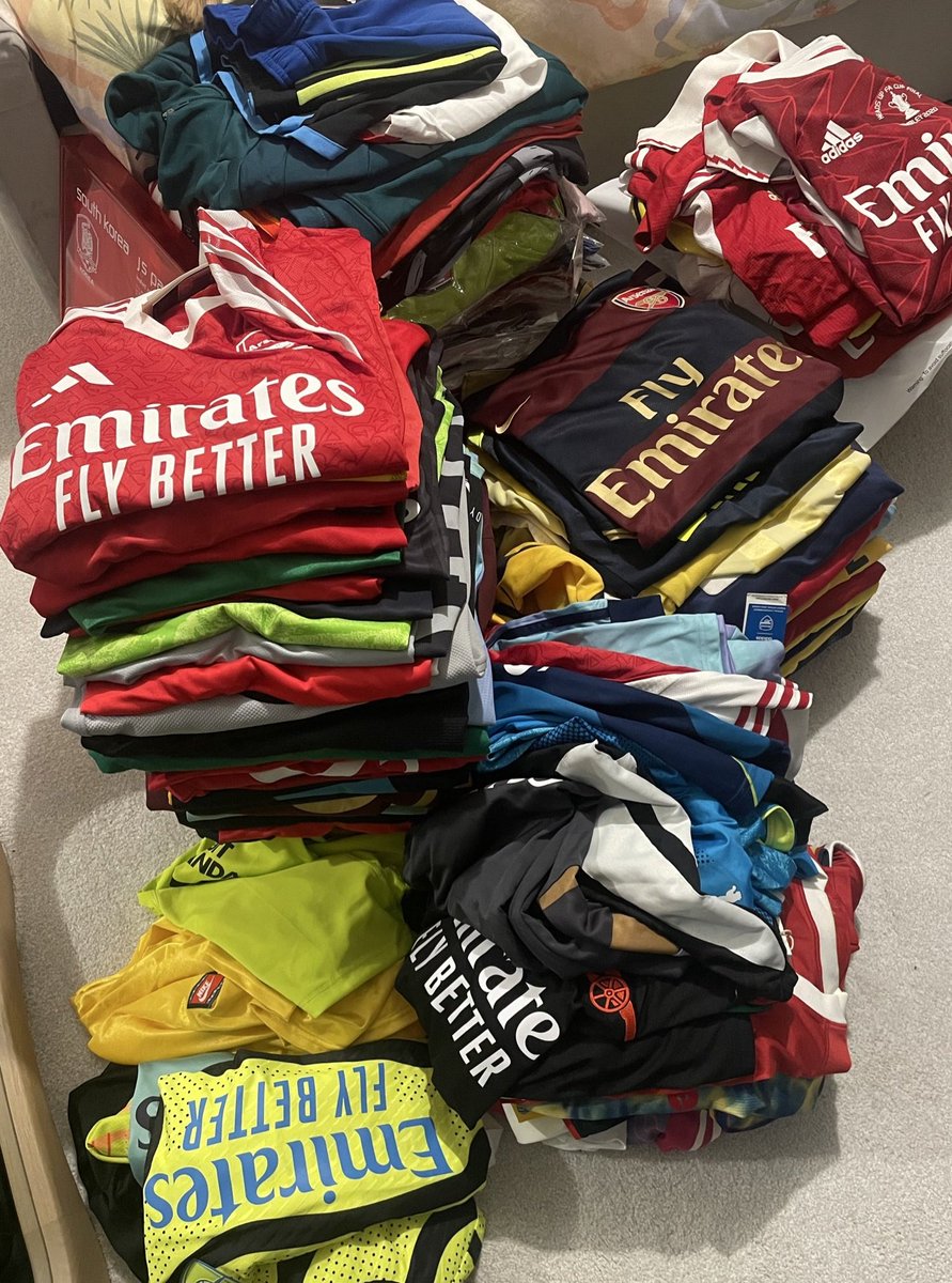 Mogambi Jr. tweet media