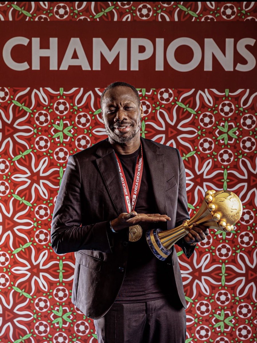 MOHAREAL15🇸🇳🇫🇷 tweet media