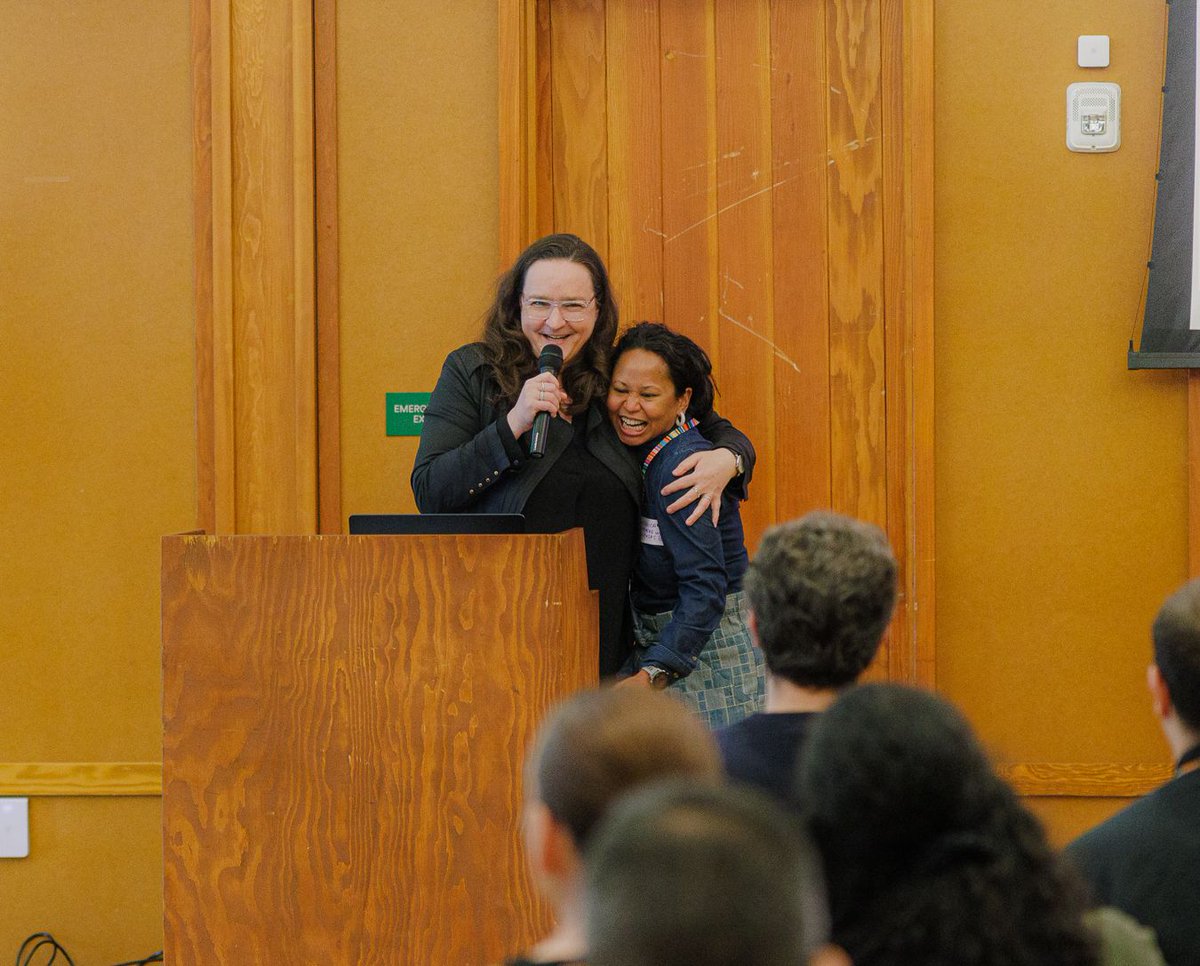 NewYork_CM's tweet image. Our #CreativeMornings manifesto was read by Angelica Anatole at our March event. 
We believe everyone is creative. And everyone is welcome. Read our manifesto buff.ly/4LsKcpT
📸 by Nelson Luna #CMNYC #CMlocal