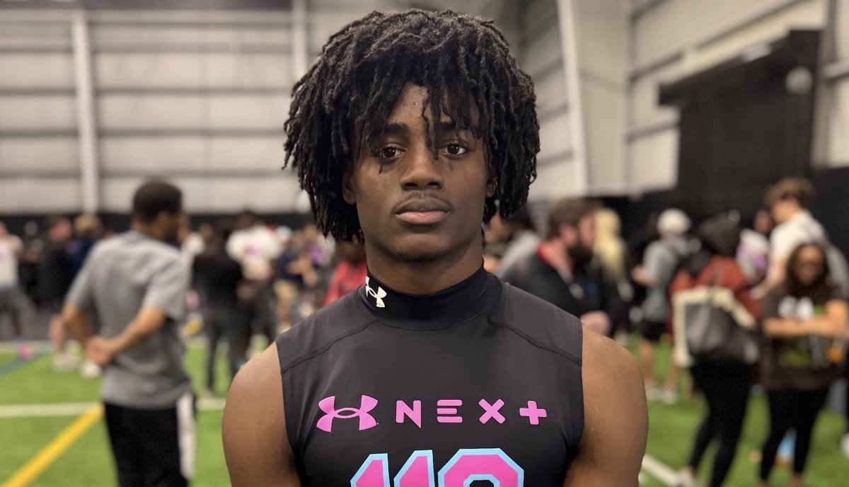 Alex Jones tweet media