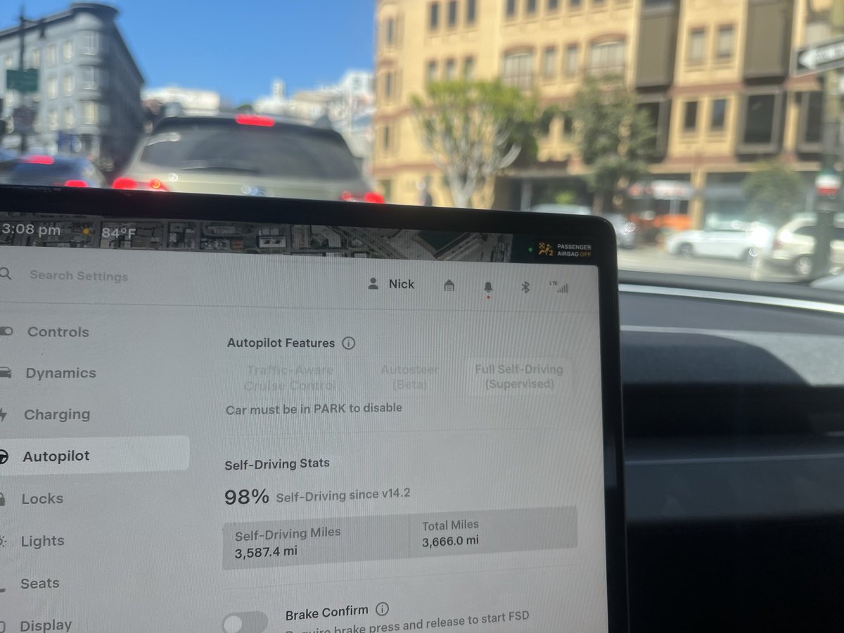 Nick Co 😎 tweet media