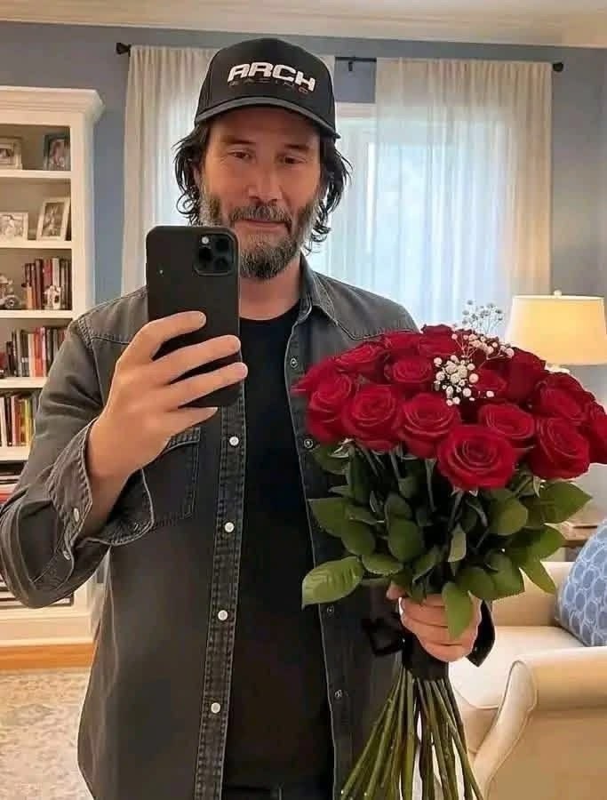 Real Keanu Reeves tweet media