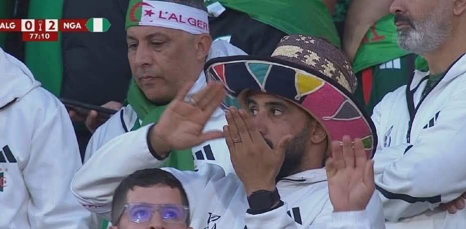 トカズキタ tweet media