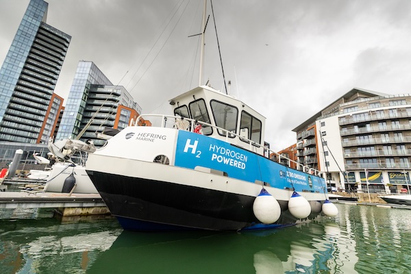 HELLENICSHIP's tweet image. Hefring Marine and Ecomar #Propulsion partner to advance safety in electric #maritime operations #emissions 
hellenicshippingnews.com/hefring-marine…