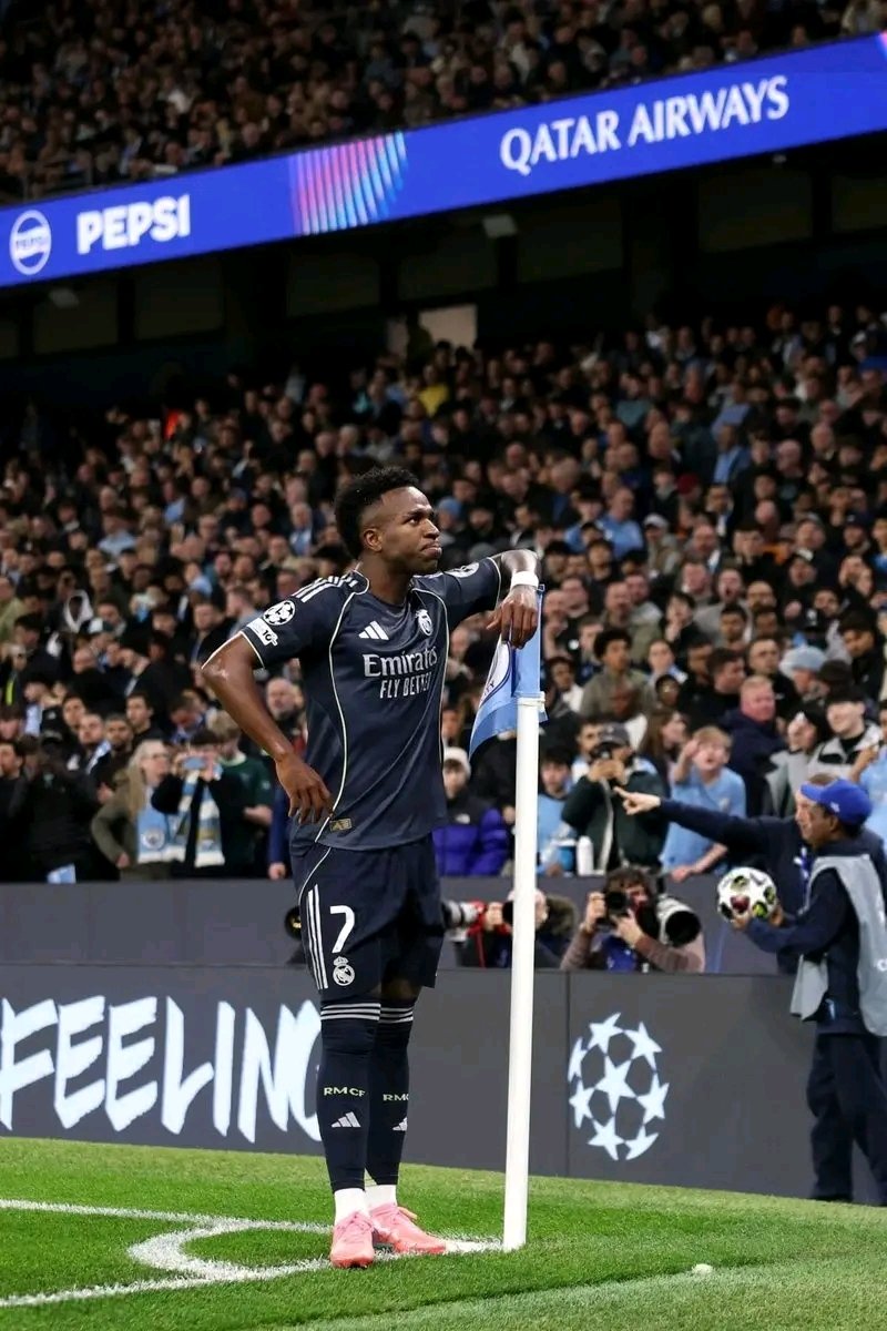 aalik05's tweet photo. Viní Jr. Always clutch for Real Madrid in the UCL knockout games 💫🔥💪 https://t.co/yxJ74jwn1Q