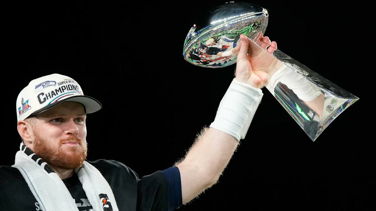 Mike Macdonald’s Golf Swing tweet media