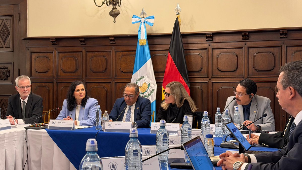 Ministerio Economía tweet media