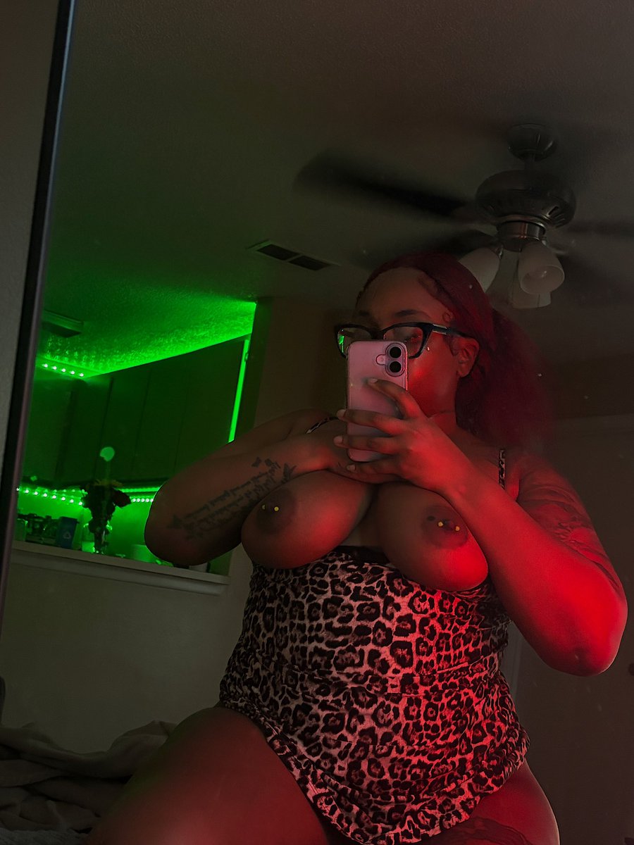 REDD 🫦 tweet media