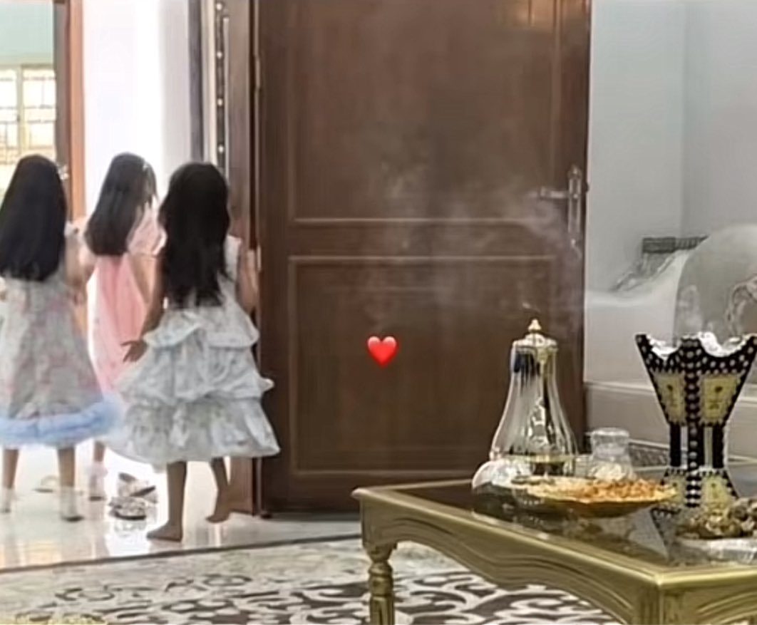 ‏قشطهَ tweet media