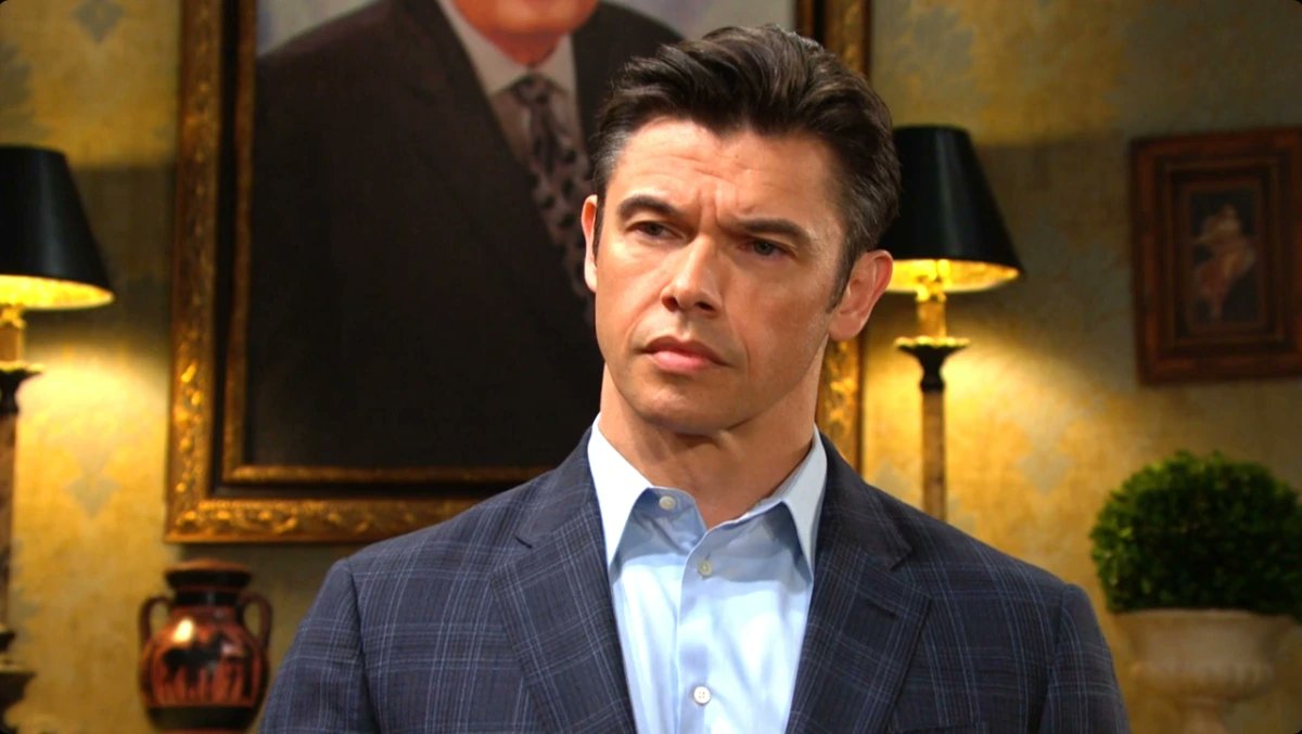 <a href="/TeamJohnny99/">Team Johnny Dimera</a> Xander, of course! #Days