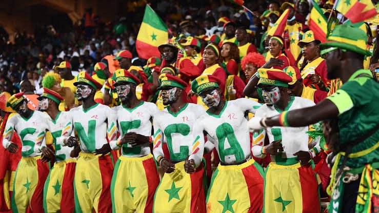 Honorable Con tweet media