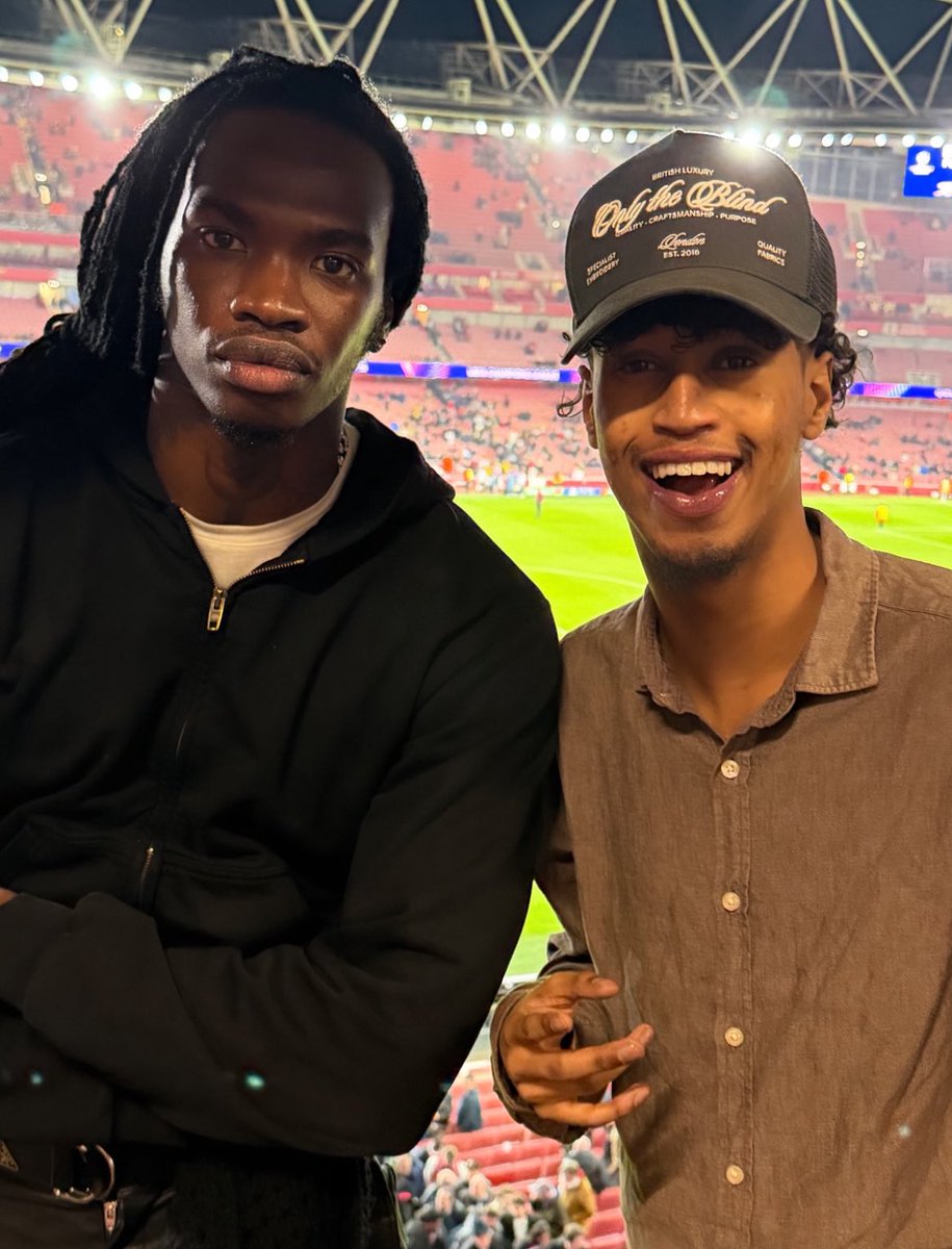 jj.finns tweet media