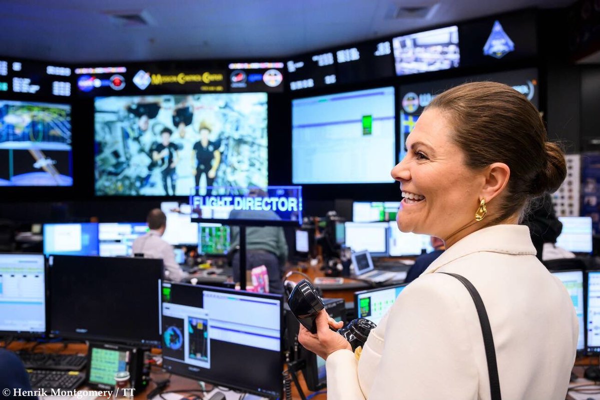 Imperial Material ♚ tweet media