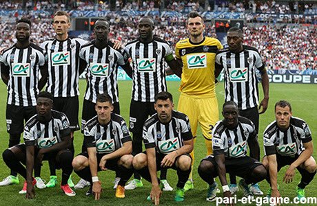 Raphaël 🖤🤍 tweet media