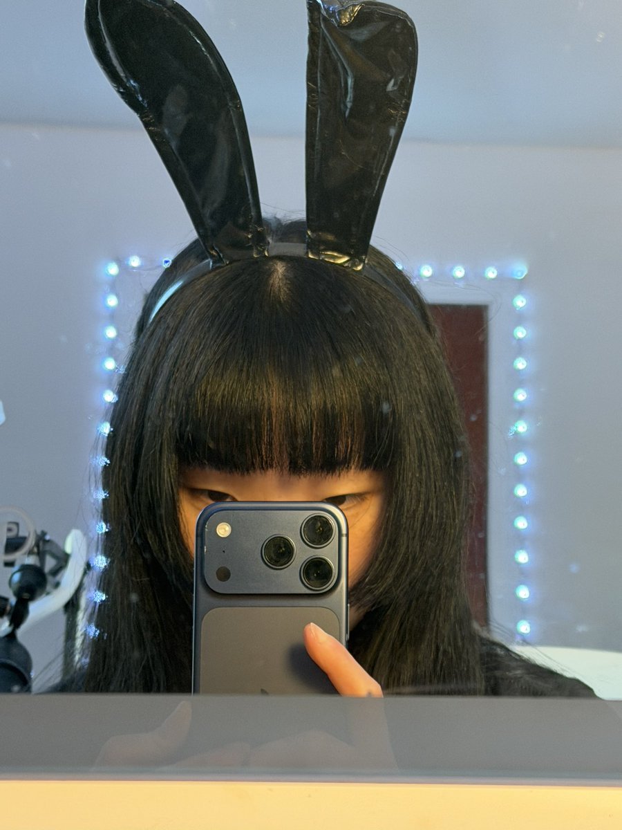 soojin 𐔌՞. .՞𐦯 tweet media