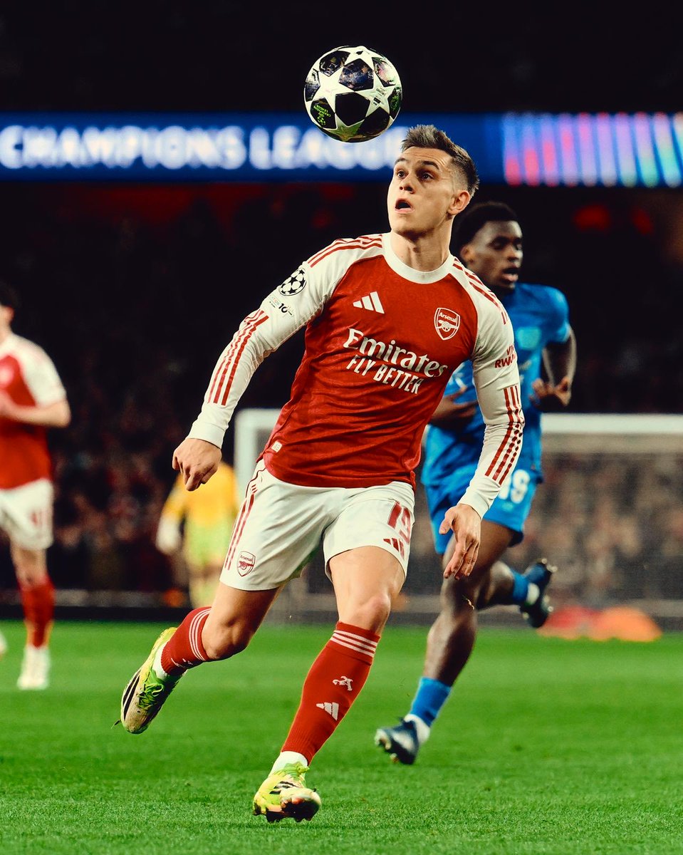 Leandro Trossard tweet media