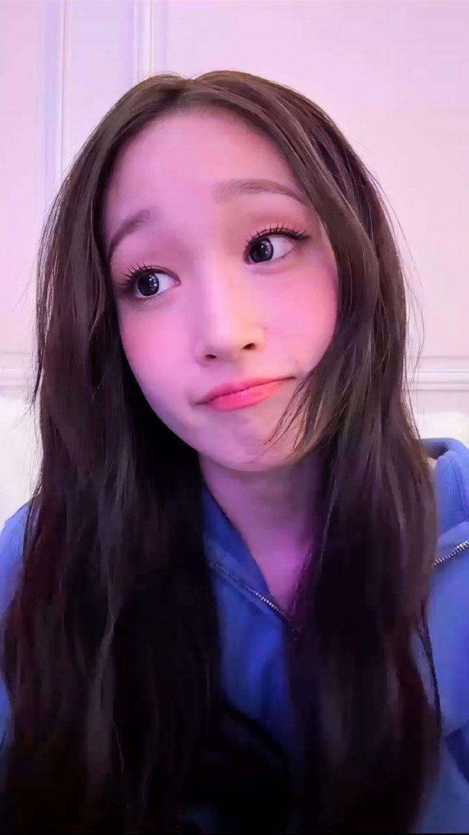 Etoile🌟 tweet media