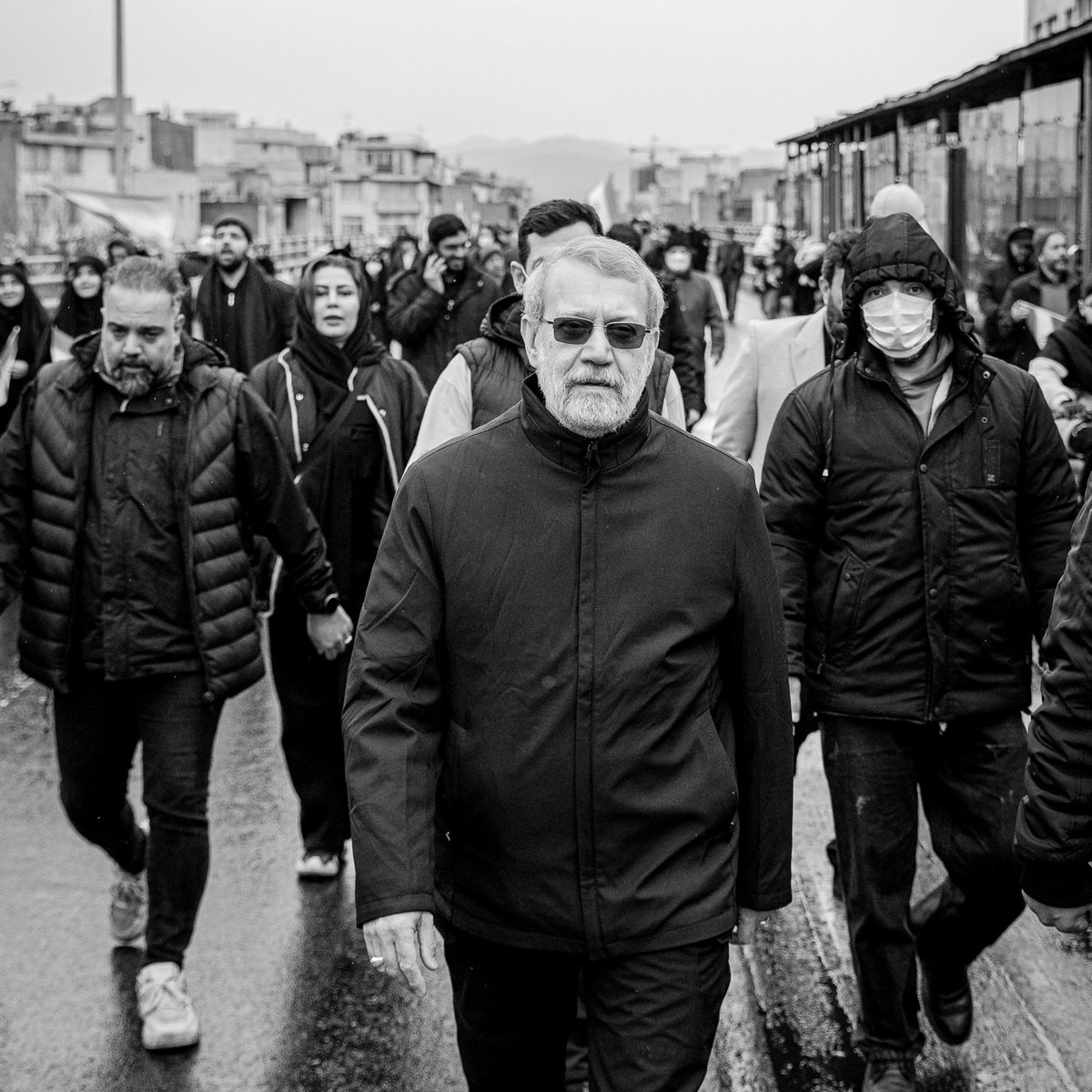 A lion's one day is better than a jackal's hundred years❤️

Ali Larijani