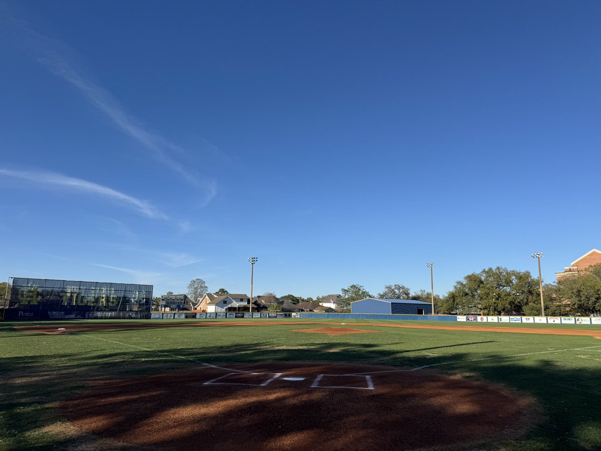 Tyler Leary tweet media