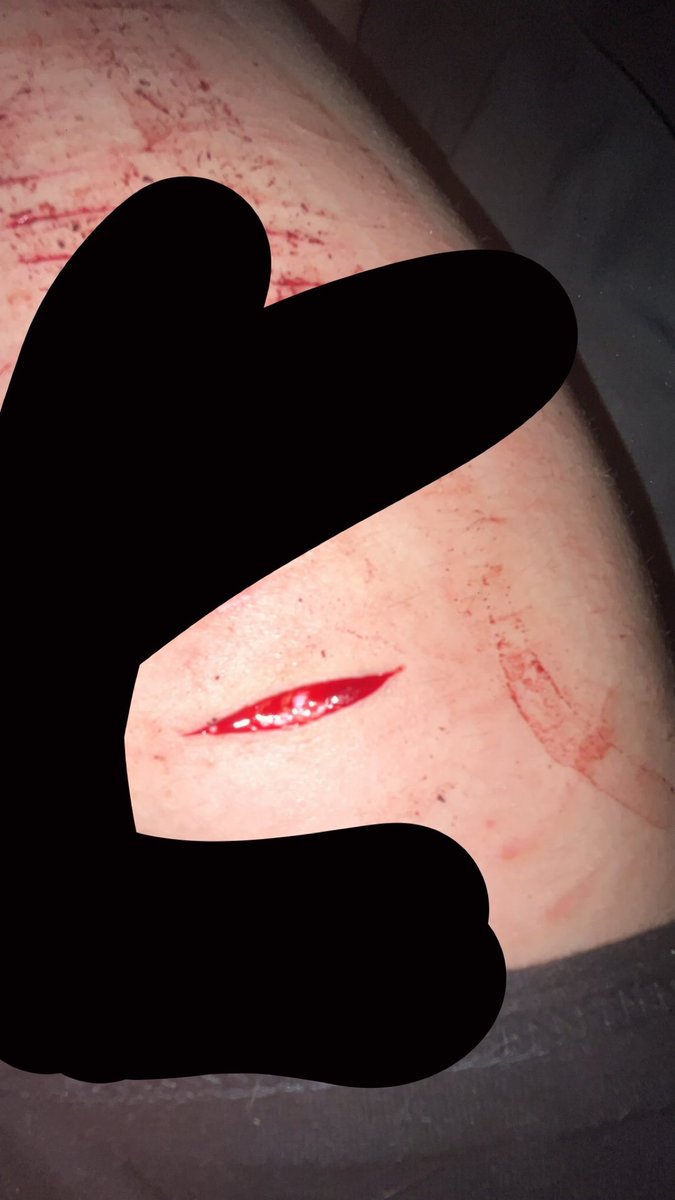 Secret:3 tweet media