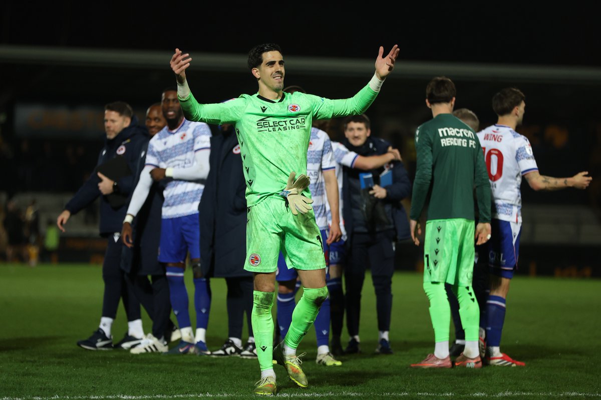 Reading FC tweet media