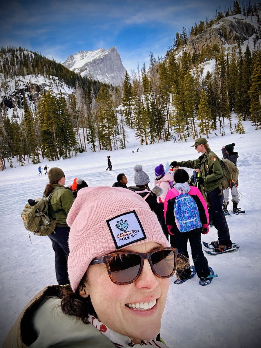 FitQuips's tweet photo. So thankful for getting to go snowshoeing with an amazing group of 4th graders today!!! #fieldtrip #thisishowweshine @Adams12 https://t.co/Da8Tctr9WQ