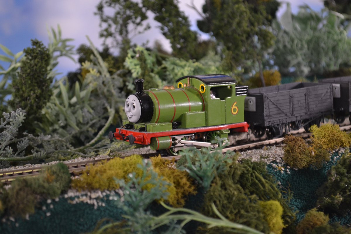 Derailed Productions™️ tweet media