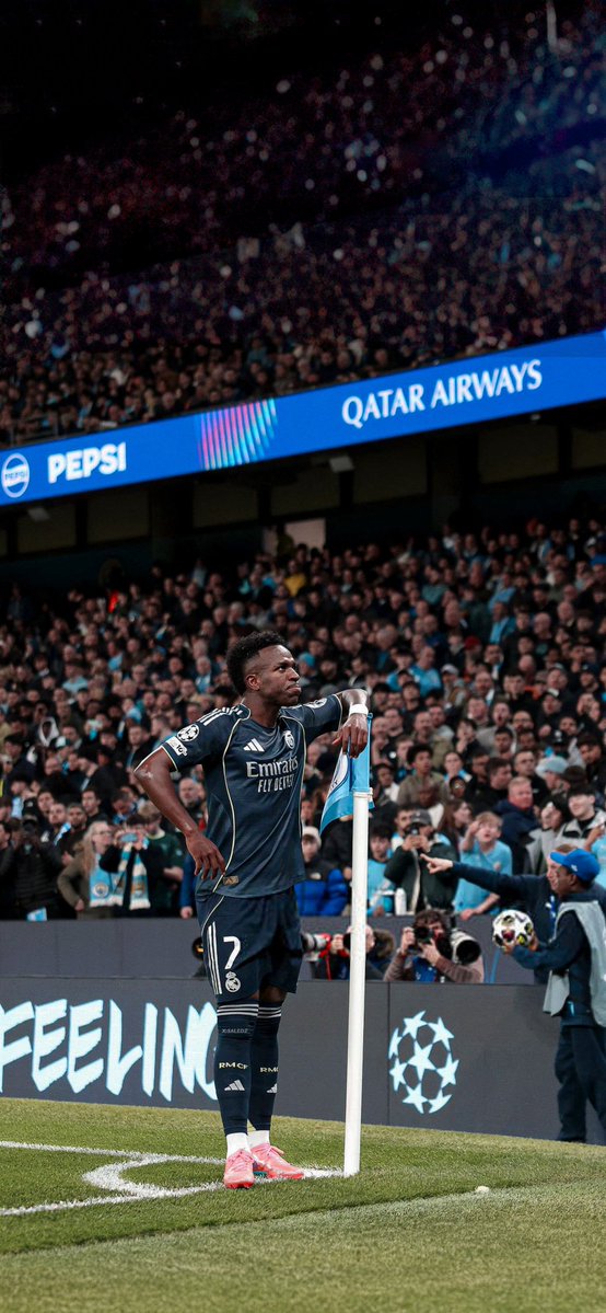 TheEuropeanLad tweet media