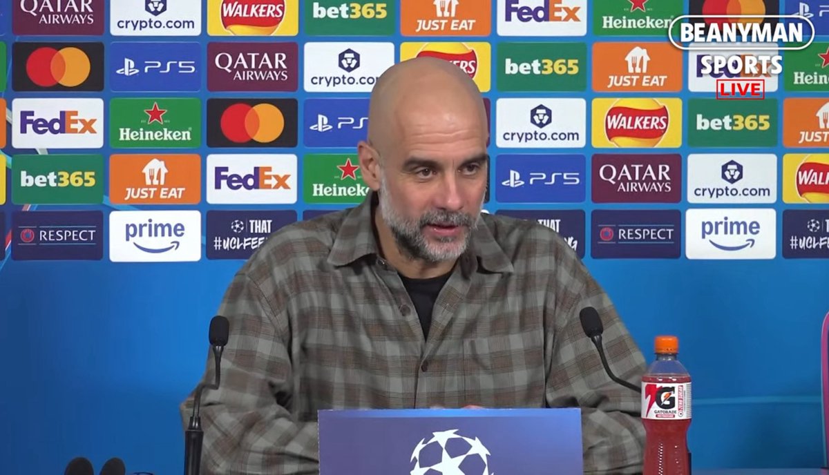 عمرو tweet media